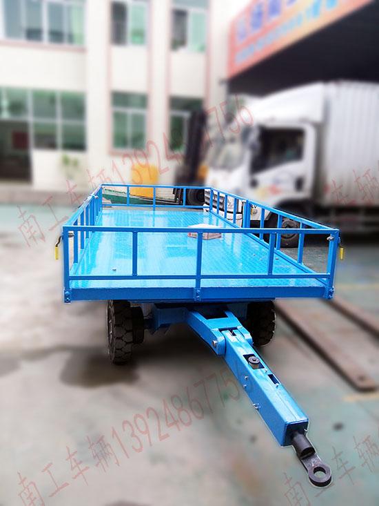 6吨金沙·金沙（中国）官方网护栏型牵引拖车