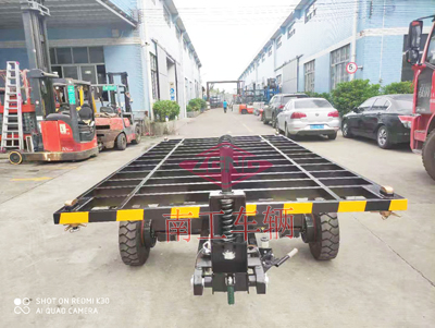 5吨骨架式金沙·金沙（中国）官方网移动房车底盘I.jpg