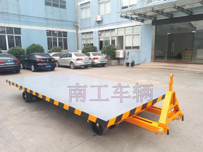 10吨中型牵引金沙·金沙（中国）官方网4I.jpg