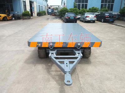 25吨重型工业金沙·金沙（中国）官方网全挂式牵引拖车底盘带牵引环4I.jpg
