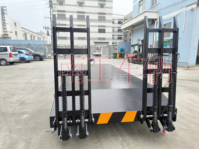 6吨带爬梯移动金沙·金沙（中国）官方网3I.jpg