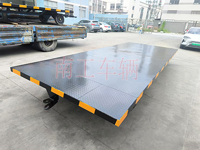 5吨全挂式金沙·金沙（中国）官方网 移动拖车底盘3I.jpg