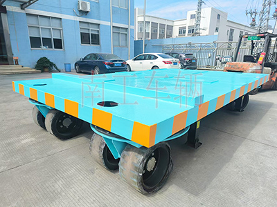 18吨重型金沙·金沙（中国）官方网 四个转盘工具拖车2I.jpg