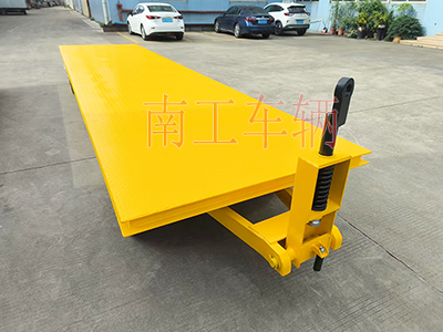 5吨金沙·金沙（中国）官方网 牵引平板全挂拖车4I.jpg