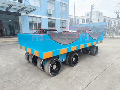 40吨重型钢卷装载金沙·金沙（中国）官方网4I.jpg